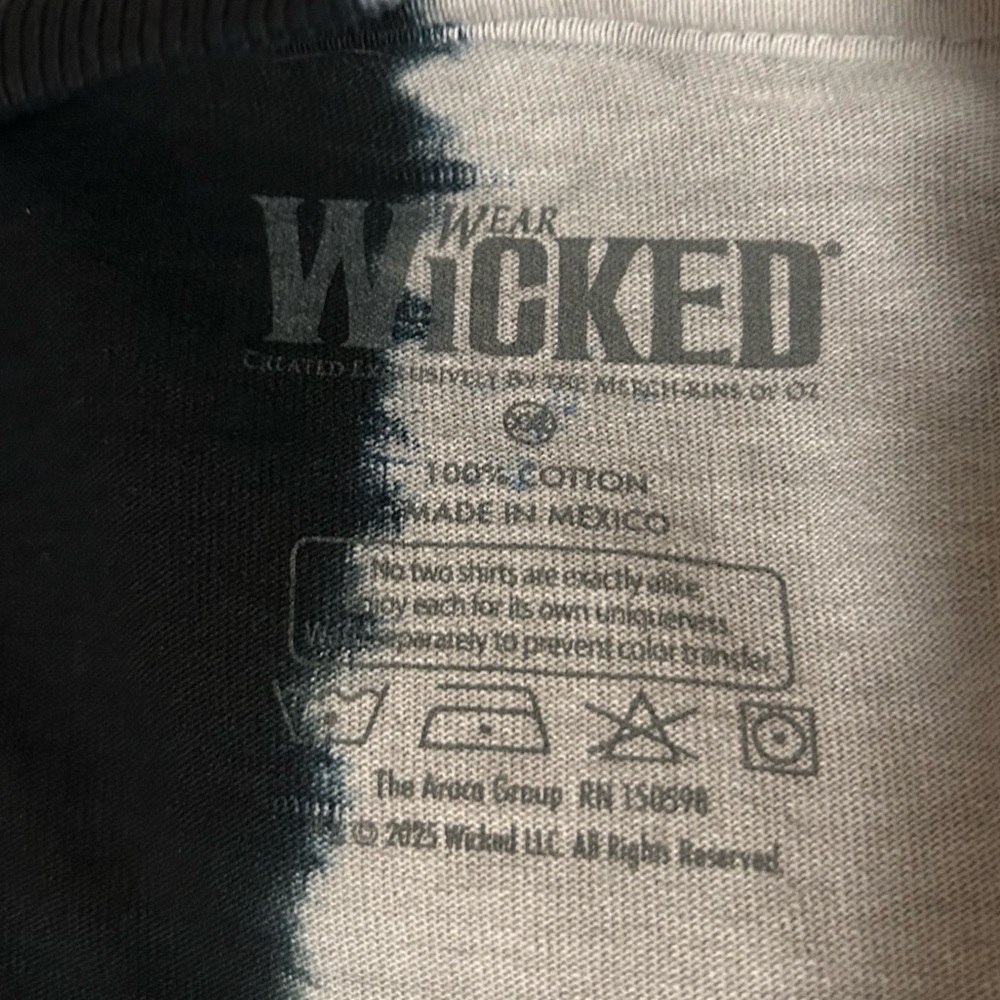 Wicked Musical Official Defy Gravity Split Tie Dye Long Sleeve Tshirt 2XL Unisex - Picture 5 of 5